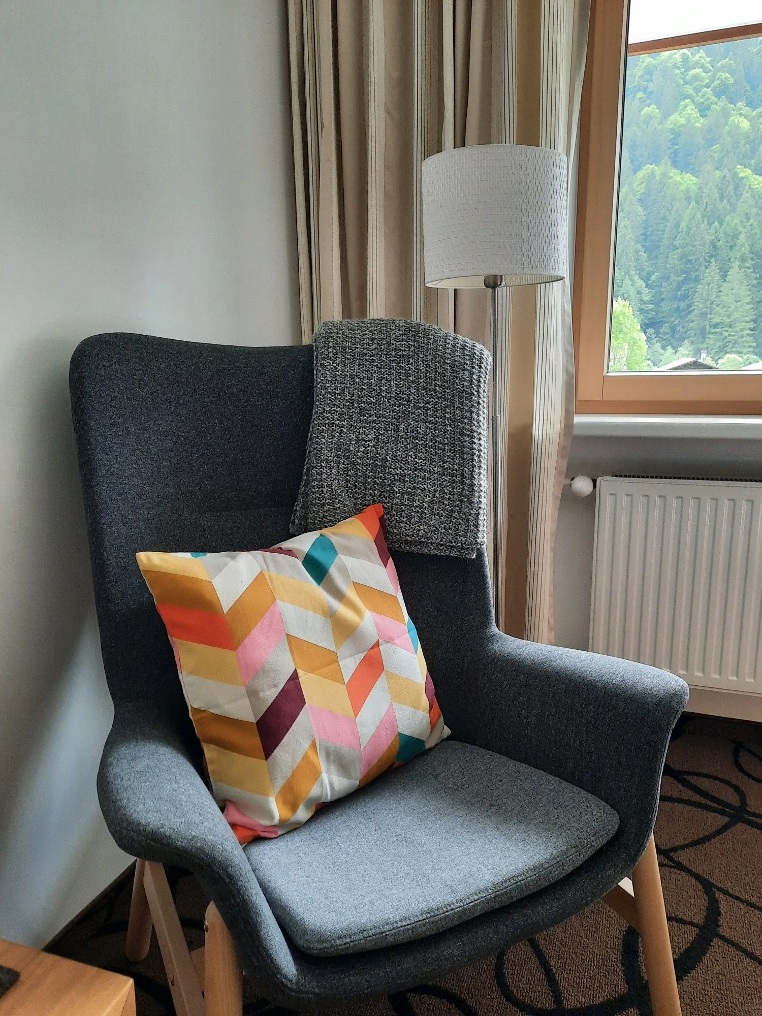 Leseecke mit Sessel