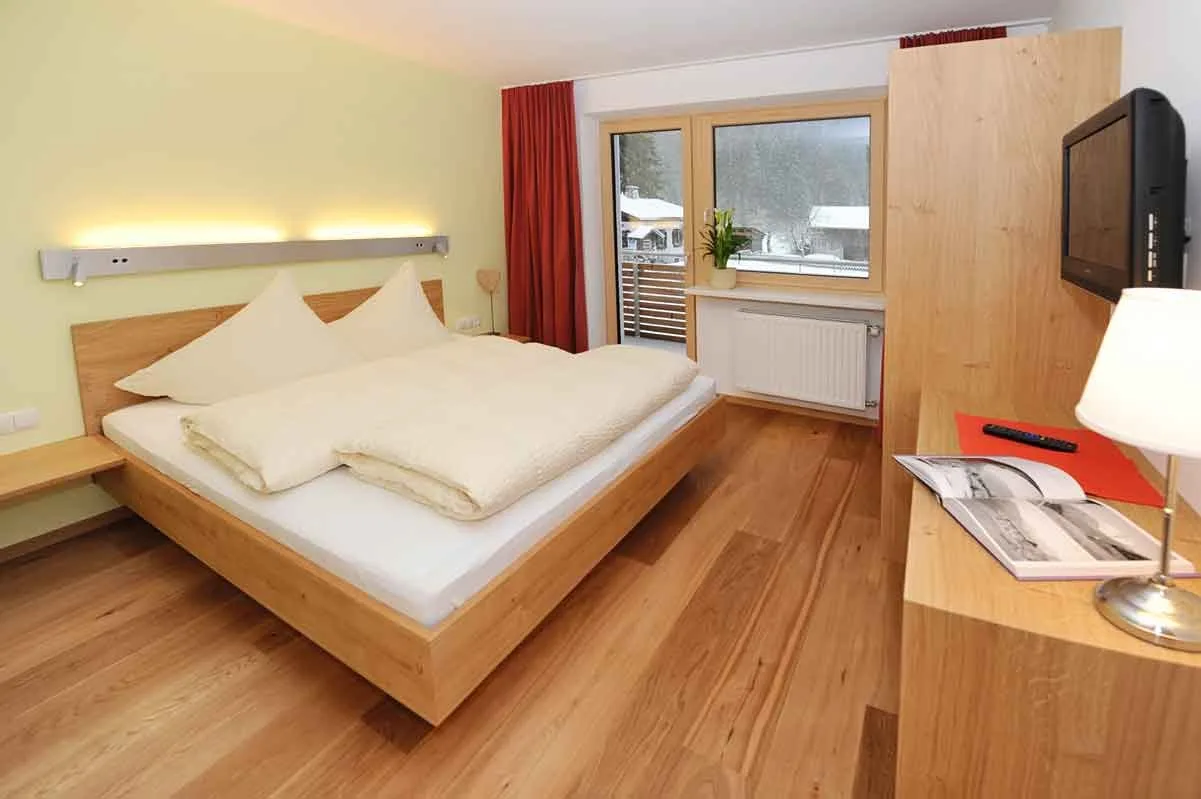 Doppelzimmer mit Balkon
